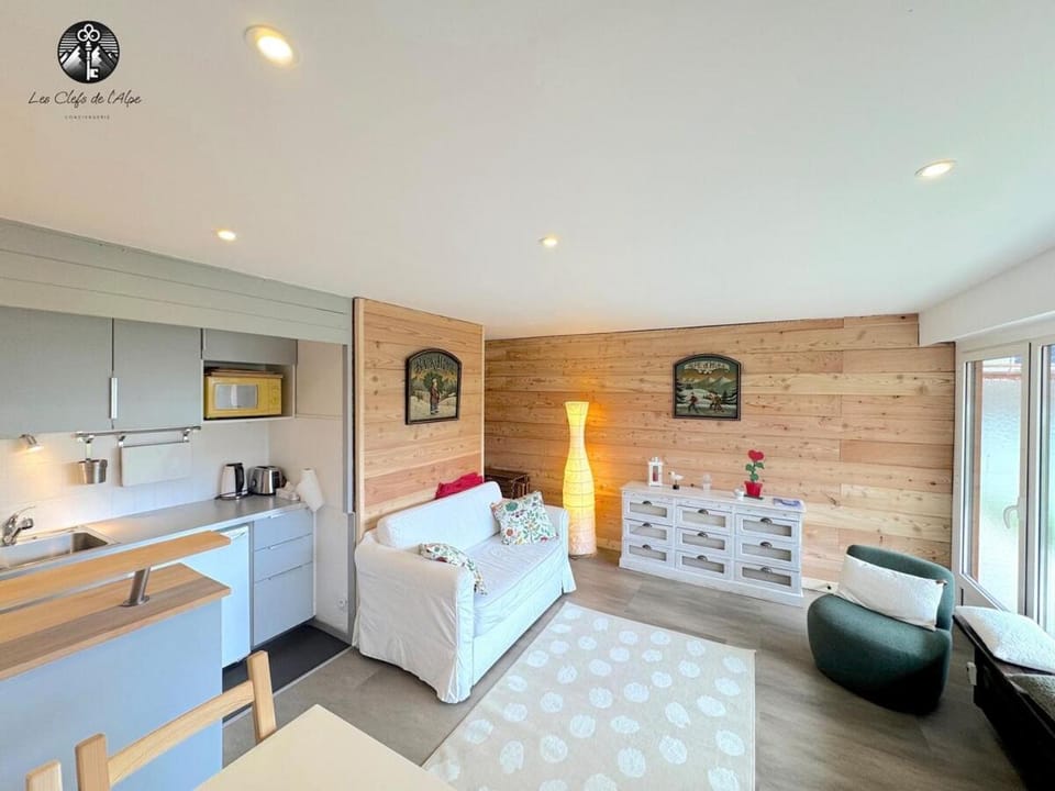 Cocon renové - Centre station - Rez de jardin Apartment in Huez