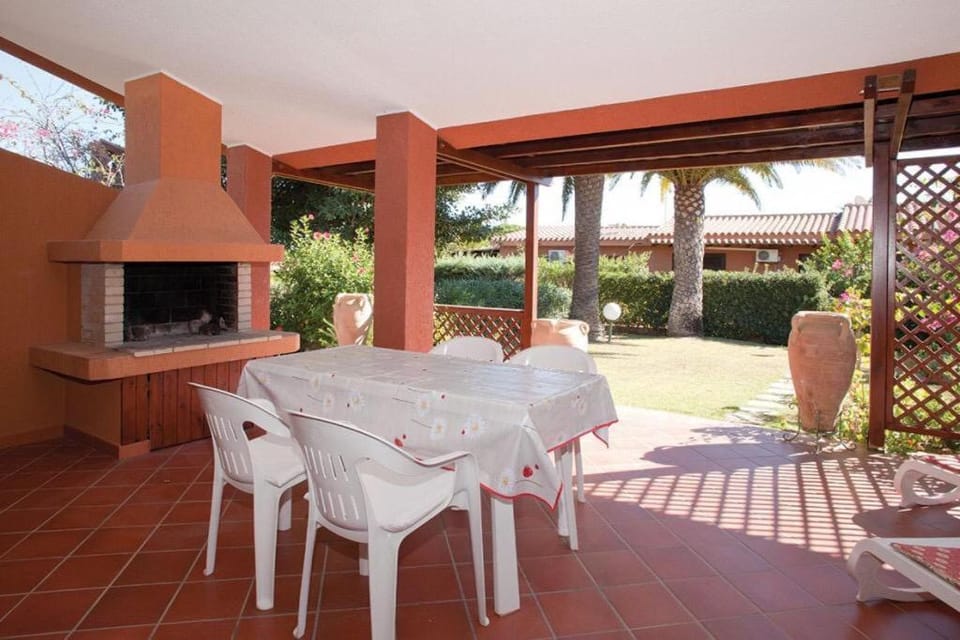 Villa Clorinda , 1 minute from the sea House in Costa Rei
