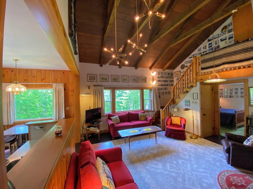 23SR Traditional Austrian Chalet at the base of Cannon Ski Area in Franconia Notch House in Franconia