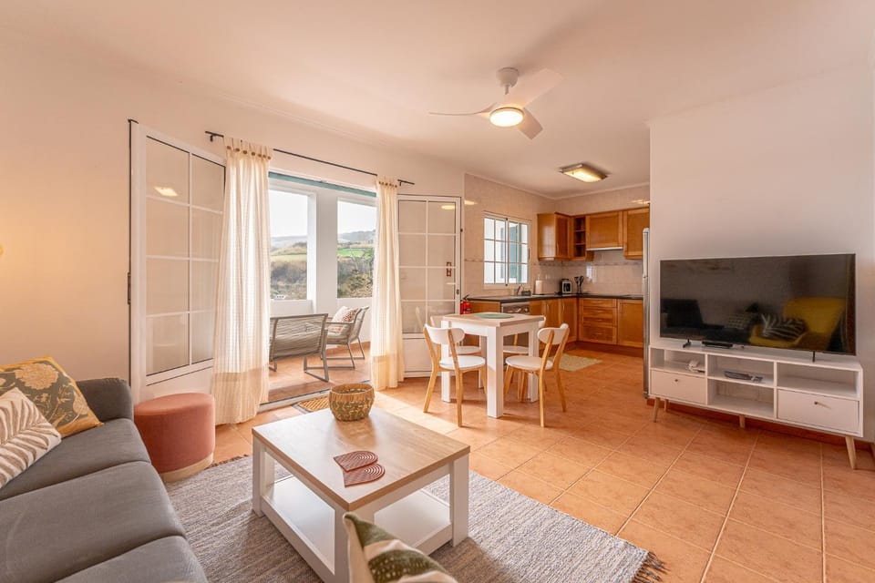 Eagle's Perch in Porto Formoso Apartment in Azores District