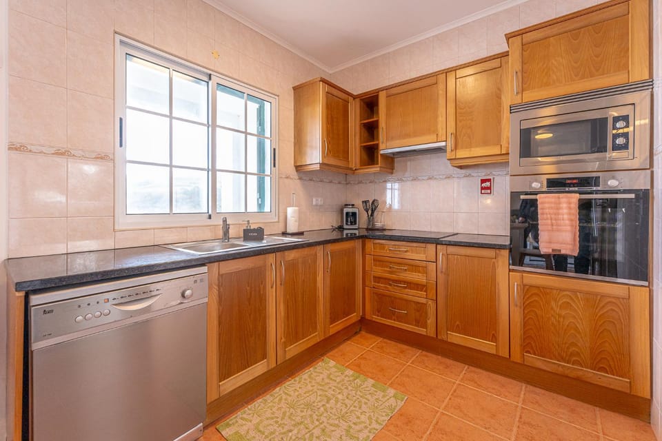 Eagle's Perch in Porto Formoso Apartment in Azores District
