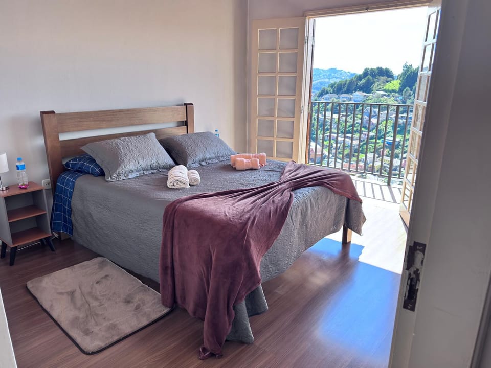 Bed, Bedroom