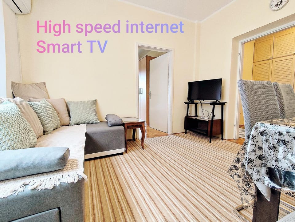 Lana 38 Apartment in Kotor Municipality