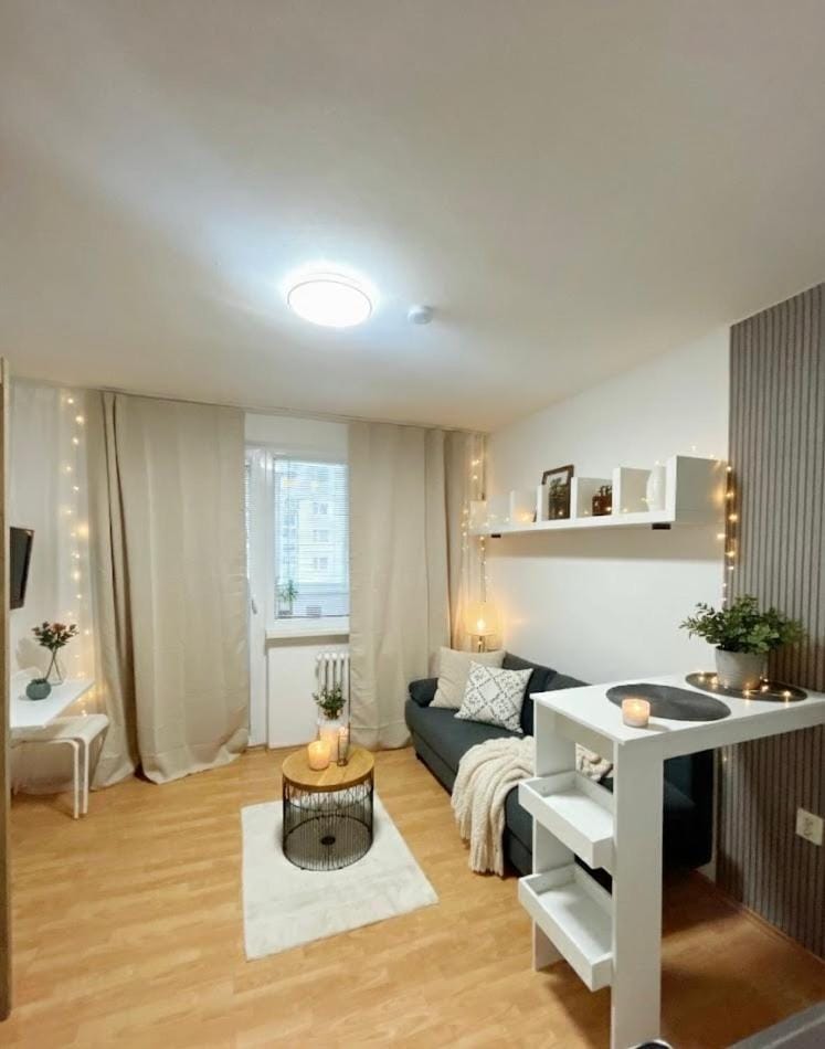 Cozy Apartment next to the train station and near the city center Apartment in Bratislava