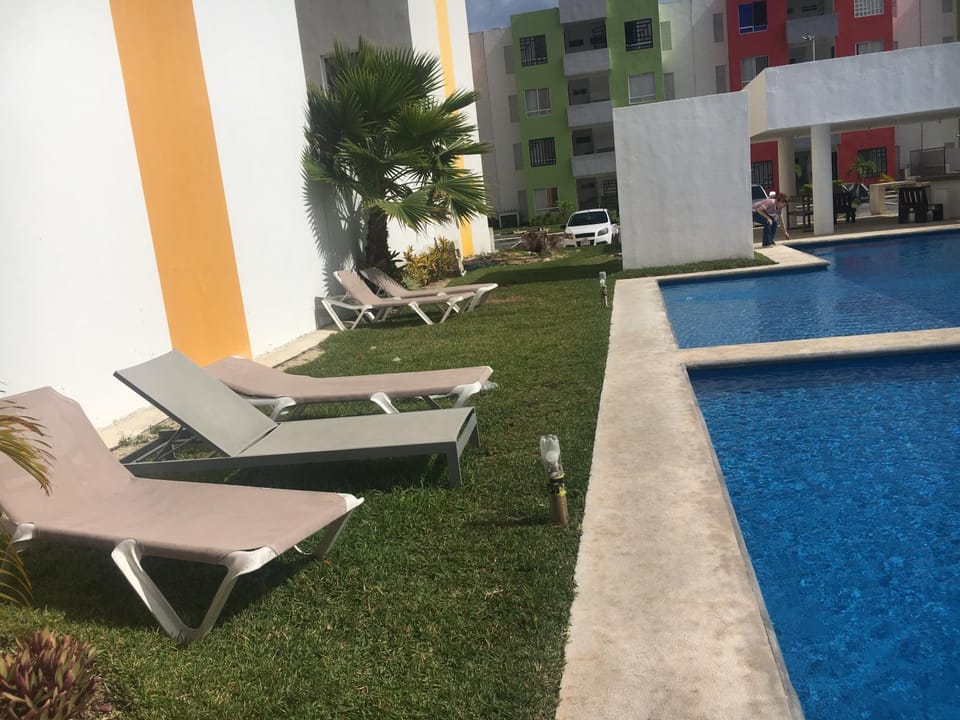 Garden, Balcony/Terrace, Swimming pool