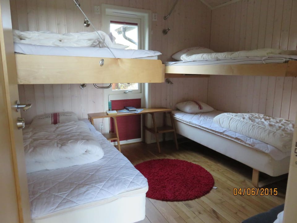 bunk bed