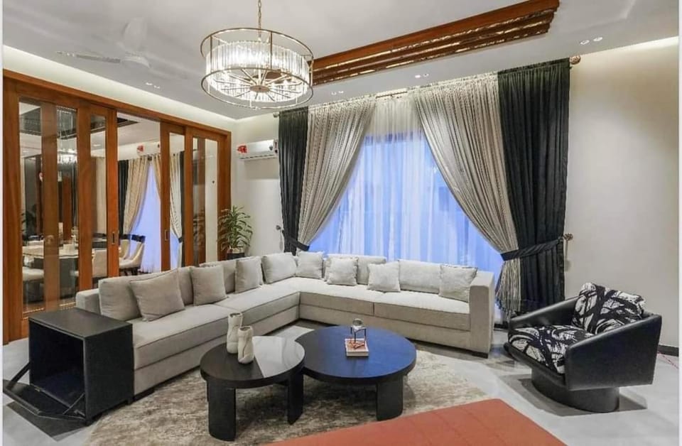 Sweet dream 1bhk gold crest mall residency Apartment in Lahore
