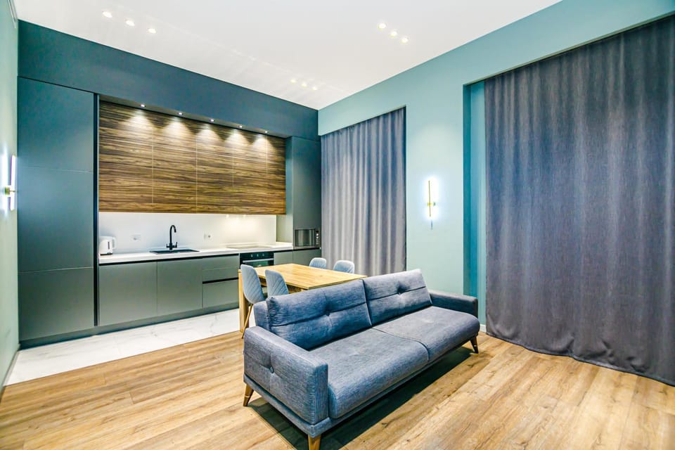 Kitchen or kitchenette, Living room, Seating area