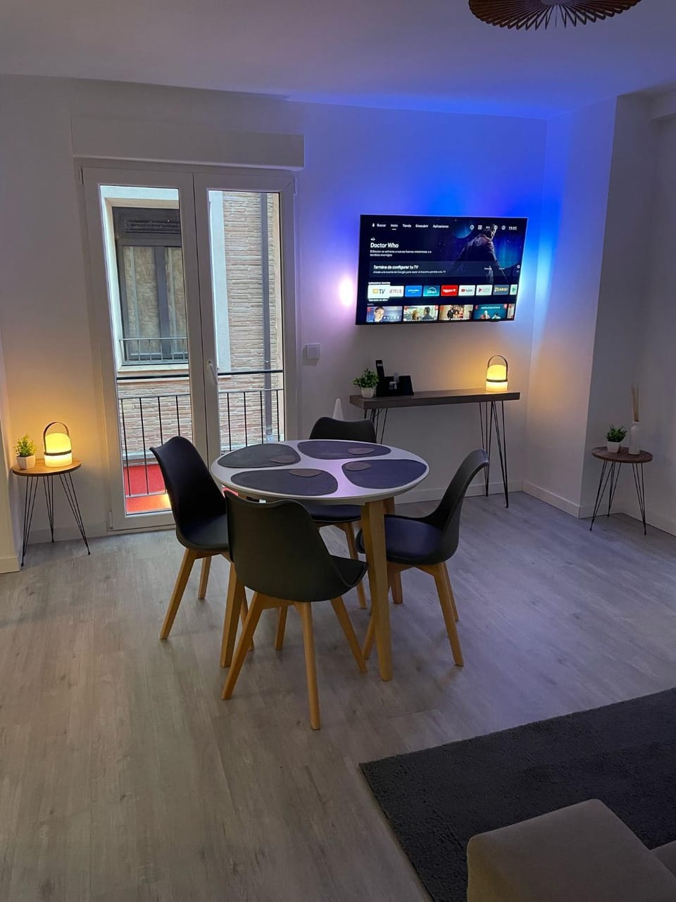 TV and multimedia, Balcony/Terrace, Living room, Dining area