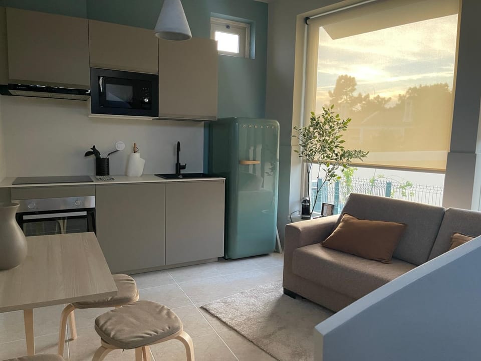 BestHomeStay- Estoril Villa in Estoril