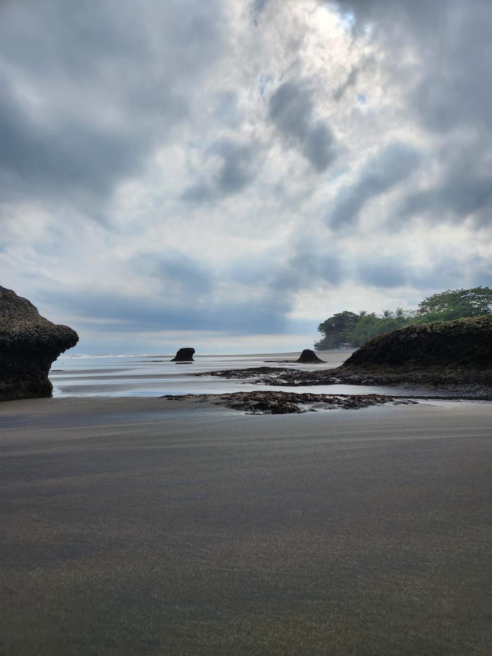 Villa cecile Villa in West Selemadeg