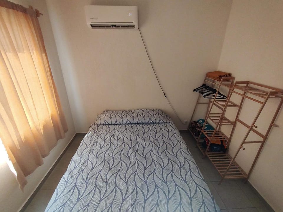Bed, Photo of the whole room, Bedroom, air conditioner