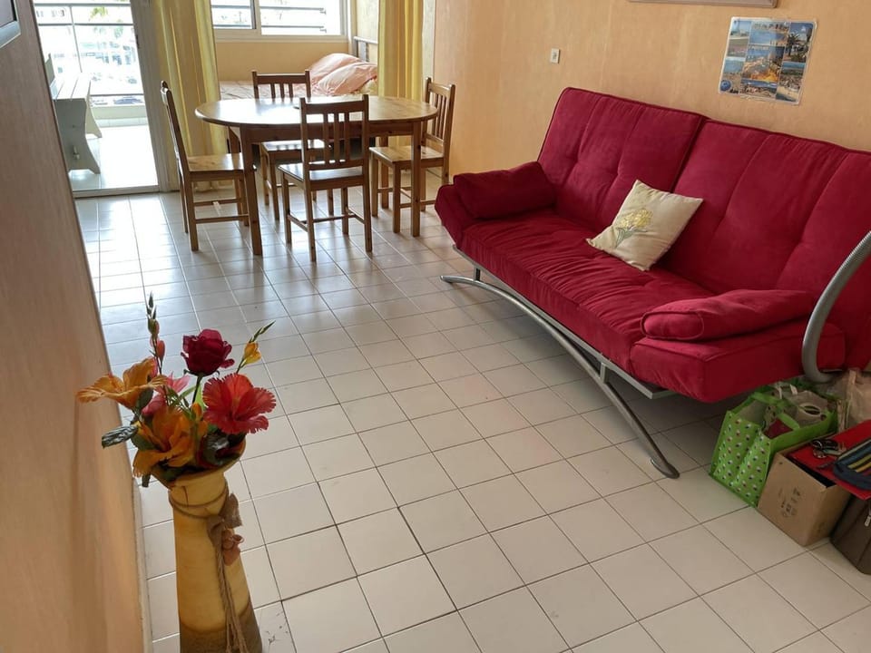 Studio Centre Canet Plage, Climatisé, 4 Pers. - FR-1-833-25 Apartment in Canet-en-Roussillon