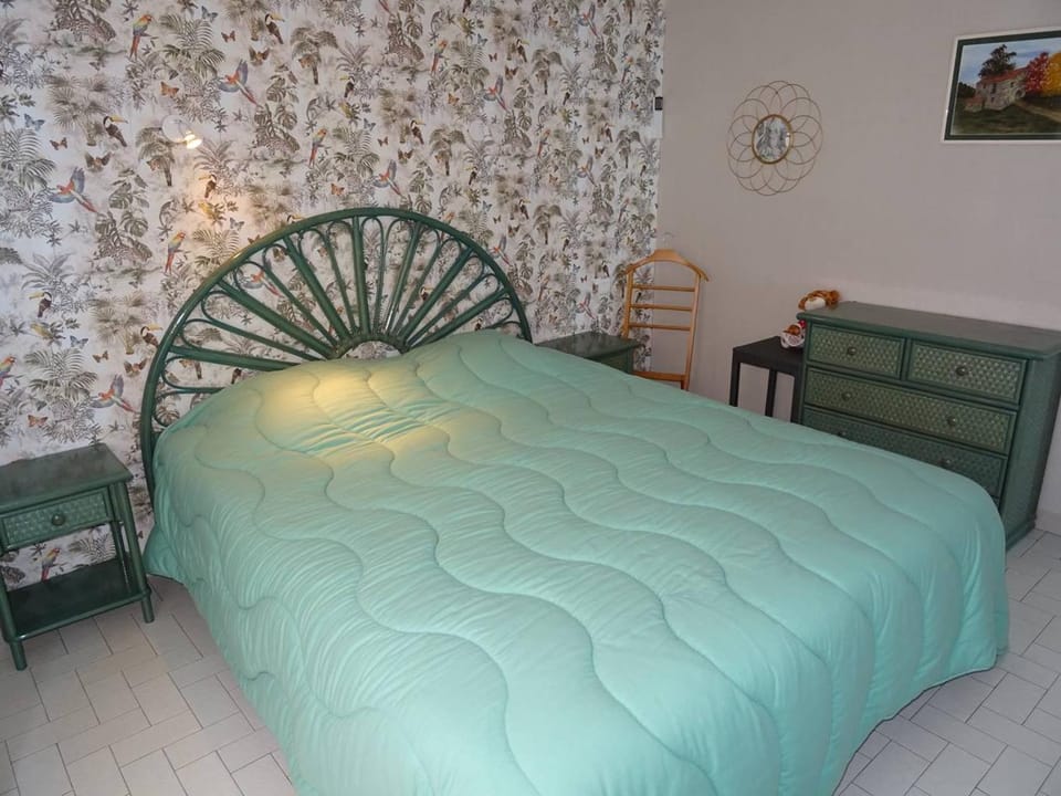 Appartement Climatisé, 2 Chambres, Face Mer - FR-1-833-13 Apartment in Canet-en-Roussillon