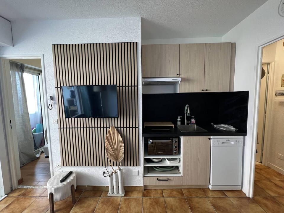 Appartement 2 pièces avec Parking - 4 personnes, Port Leucate - FR-1-81-637 Apartment in Leucate
