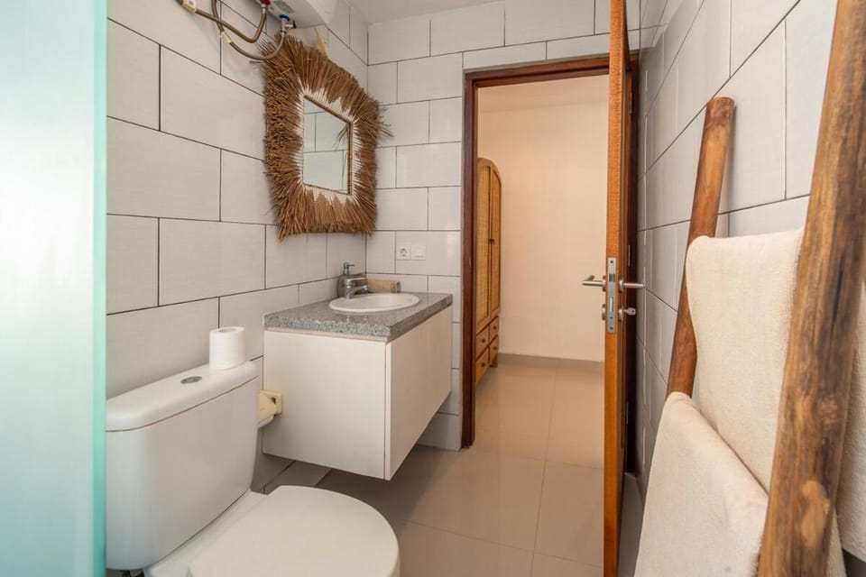 3BR Green Oasis downtown Berawa Canggu Villa in North Kuta