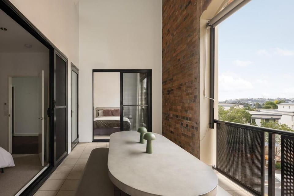 The River Loft Apartment in Bulimba