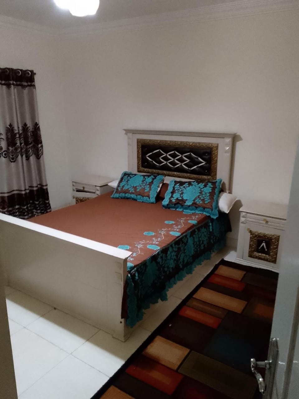 Bed, Bedroom, air conditioner