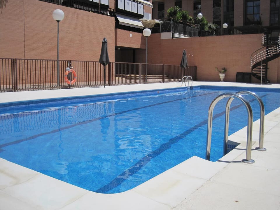 Day, Swimming pool, Swimming pool