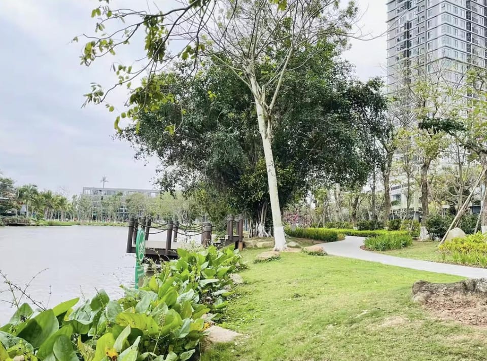 Leng Ecopark Vangogh Hideaway Apartment in Laos