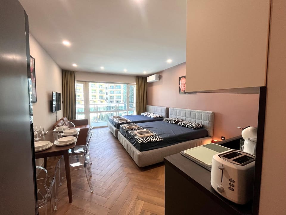 Miramar Front Beach Family Deluxe Studios No Swim Pool Access Apartment in Sunny Beach
