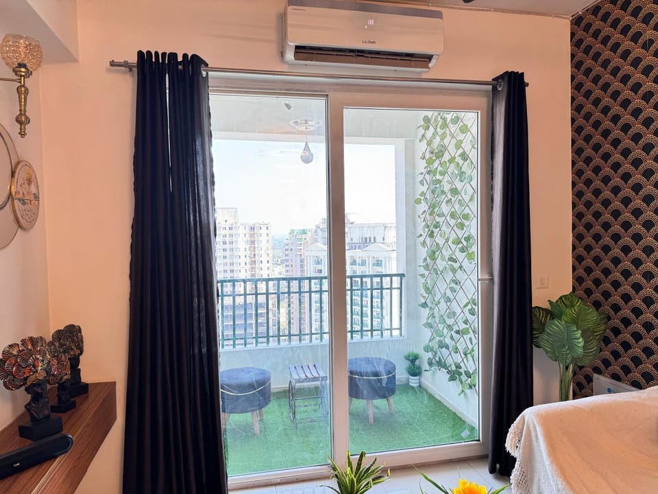 Harmony Heights By Royal Rooms Apartment in Noida