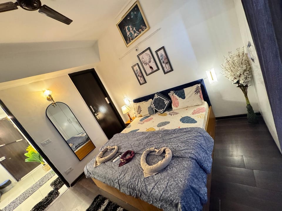 Harmony Heights By Royal Rooms Apartment in Noida