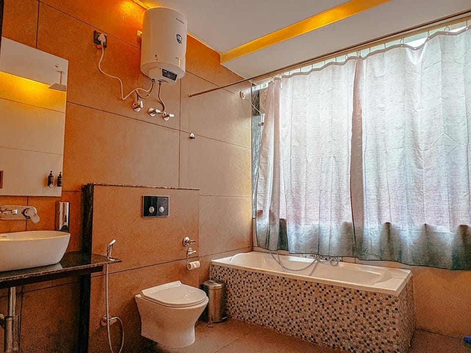 Toilet, Bathroom, Bath