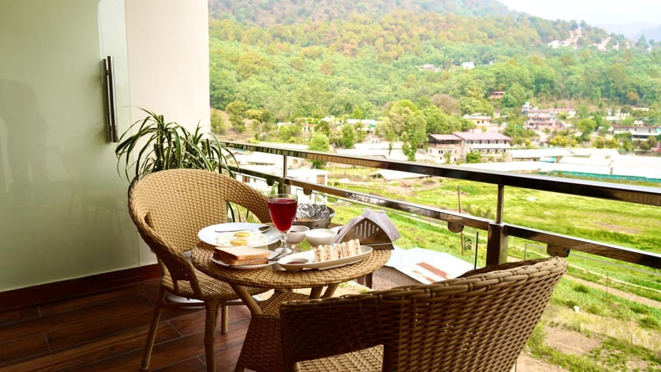Balcony/Terrace, Breakfast