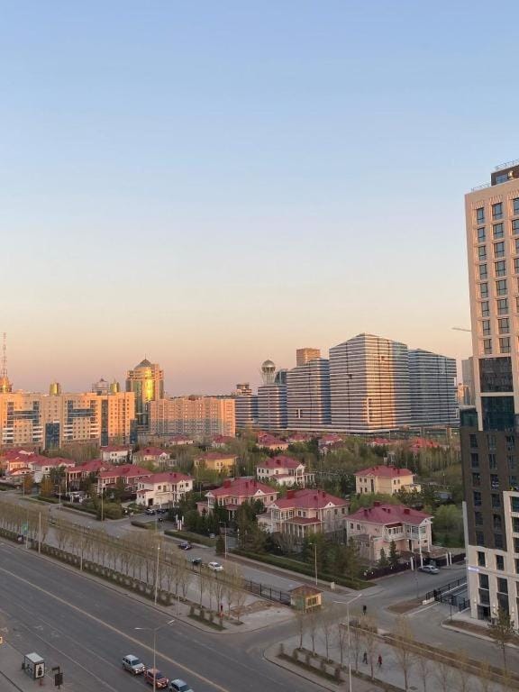 1 комнатная квартира проспект Республики рядом Талисман Apartment in Kazakhstan