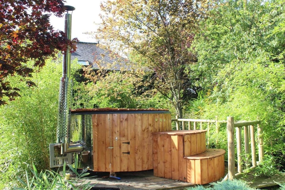 Le Clos de Penguily Brocéliande 16 couchages SPA House in Brittany