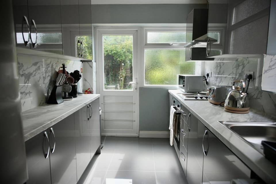 Daryngton House Bed and Breakfast in London Borough of Ealing