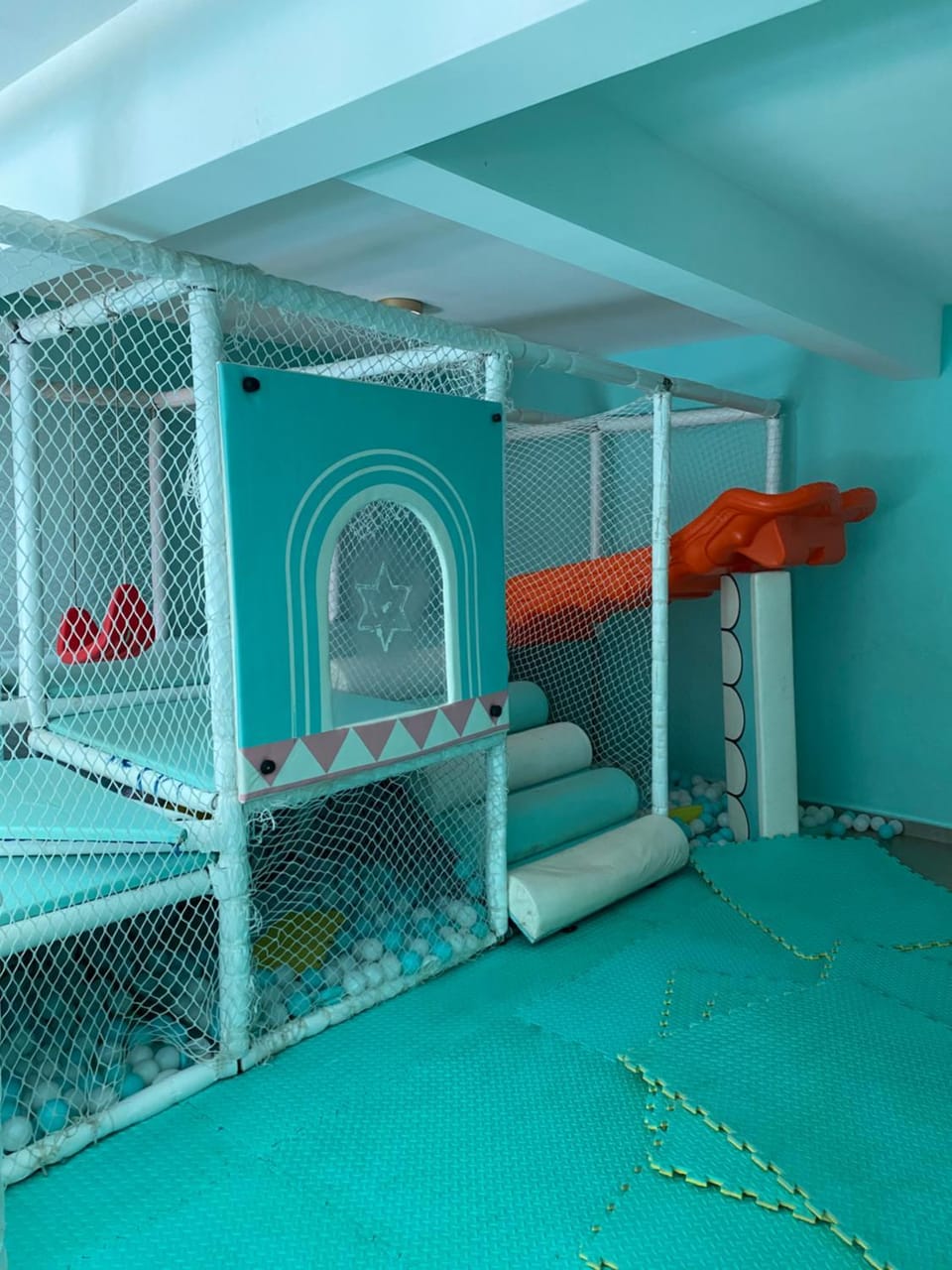 Stunning 2 Bedroom Riverside Apartment in Nairobi