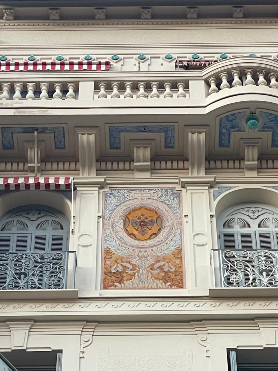 Property building, Day