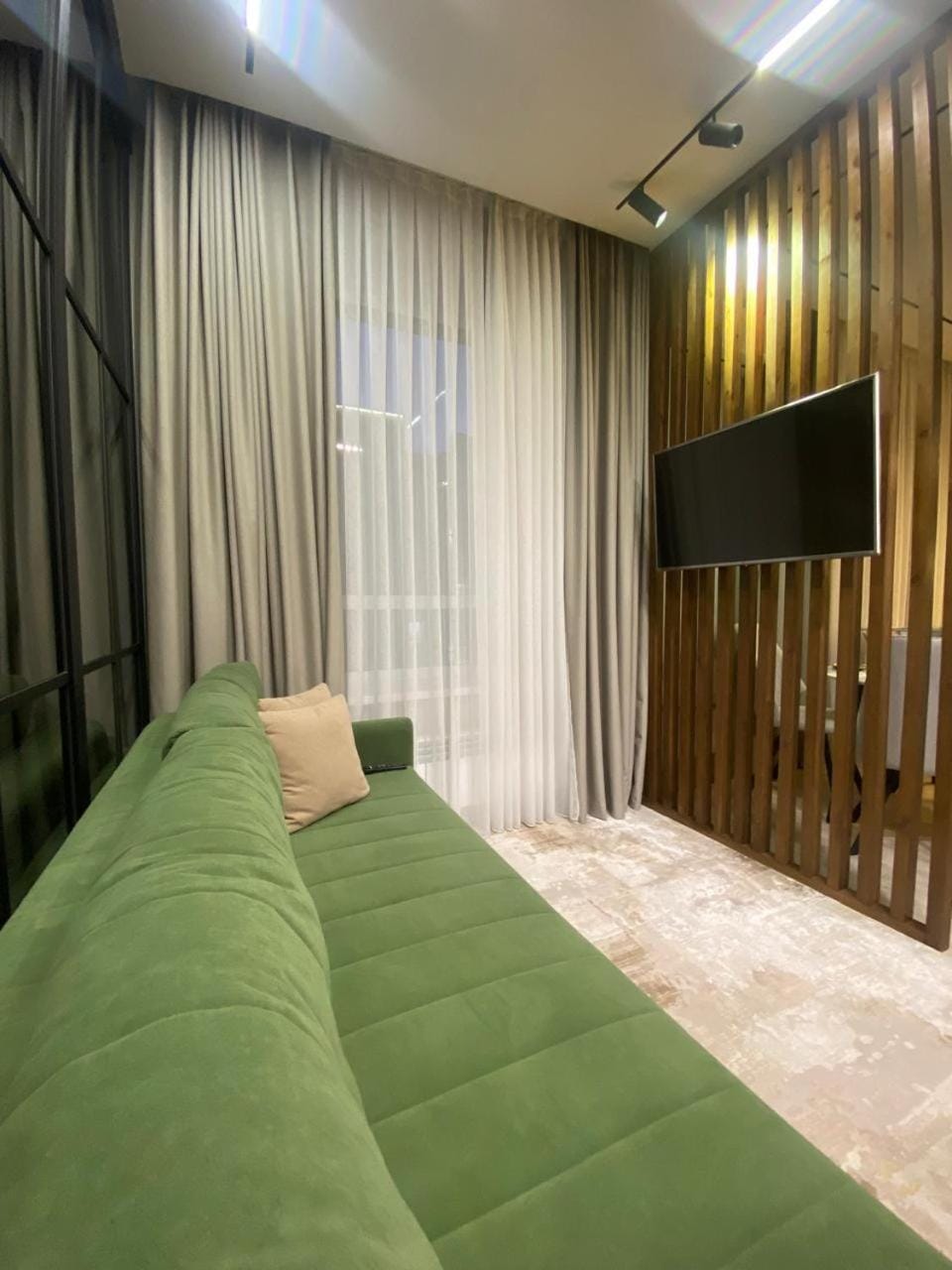 TV and multimedia, Seating area
