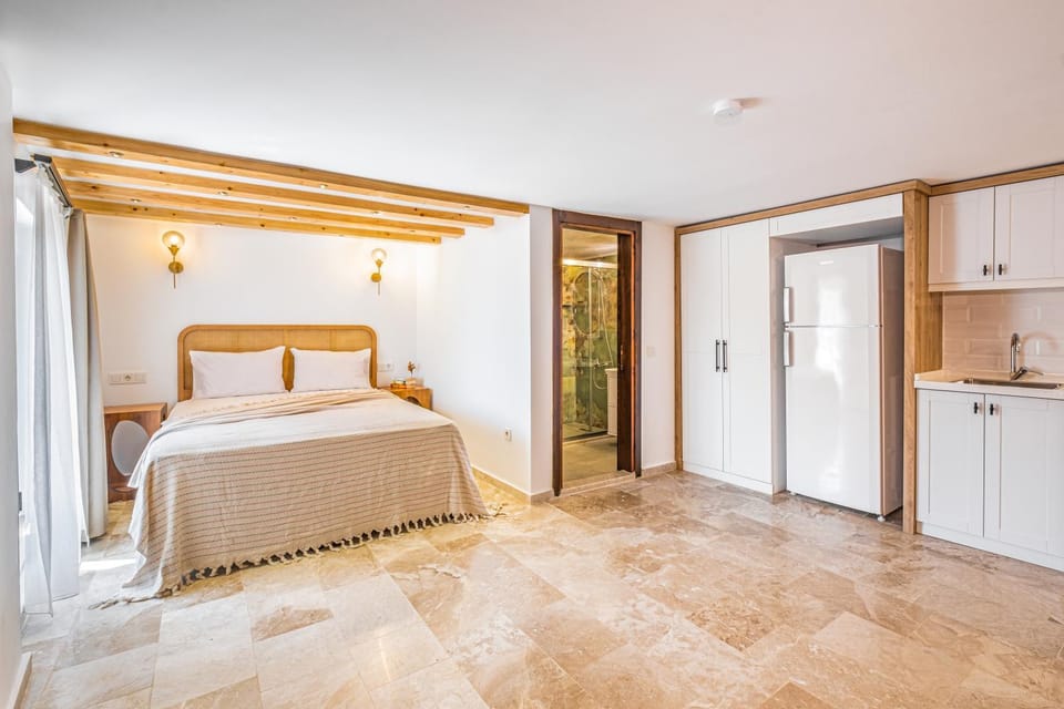 Bed, Bathroom, Bedroom, kitchen