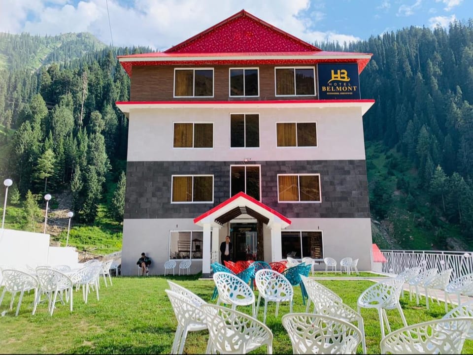 Property building, Natural landscape, Garden view, Mountain view
