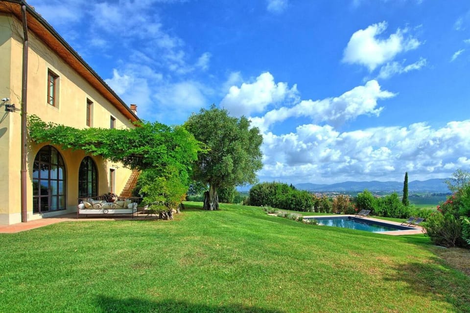 Property building, Garden