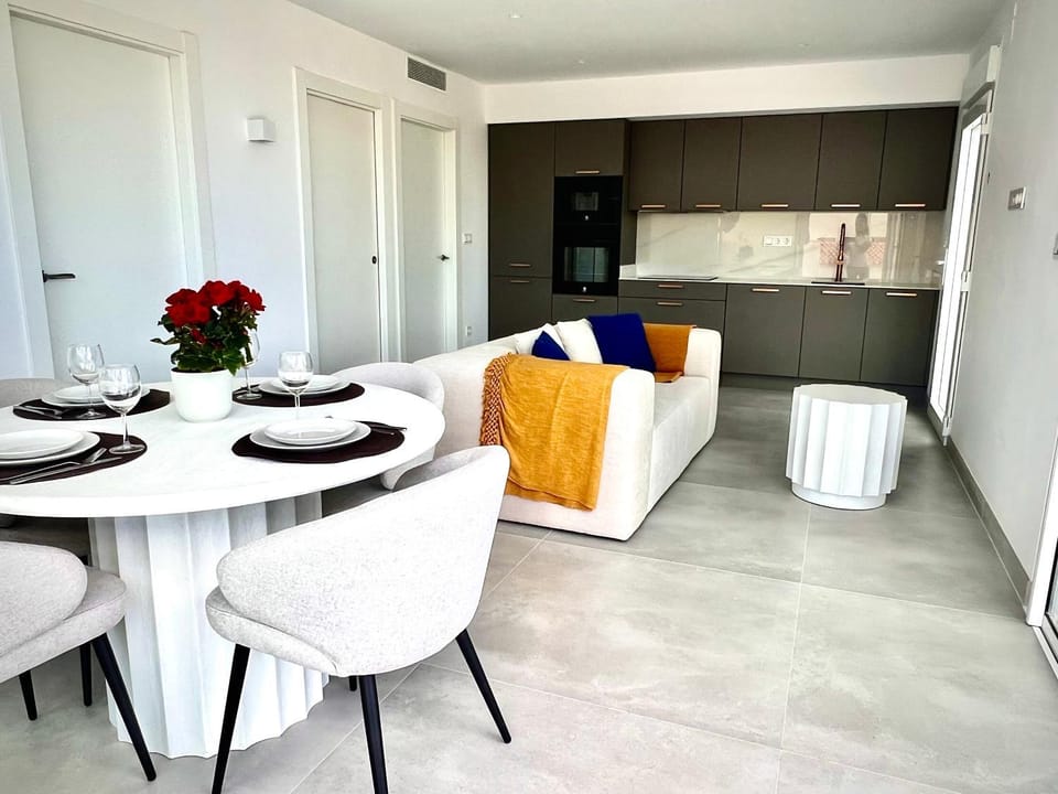 Kitchen or kitchenette, Living room, Dining area