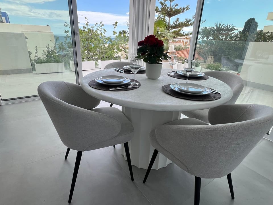 Living room, Dining area, Sea view