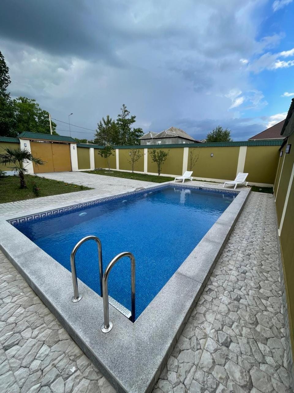 Green Center Villa House in Azerbaijan
