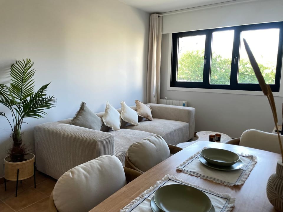 Apartamento a 400m de la playa en Ares, garaje incluído Apartment in Galicia