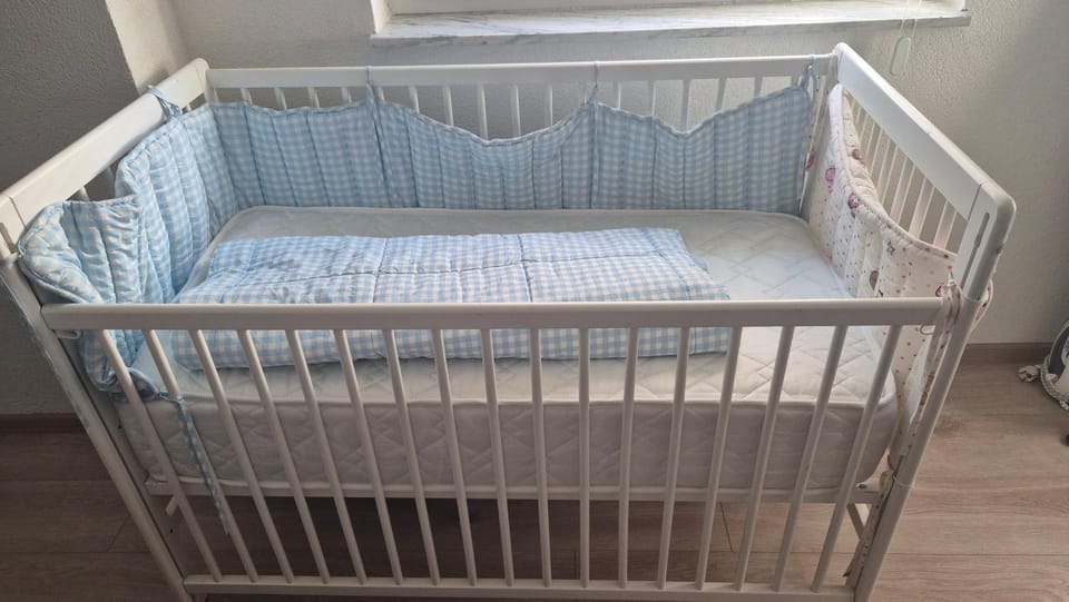 cot