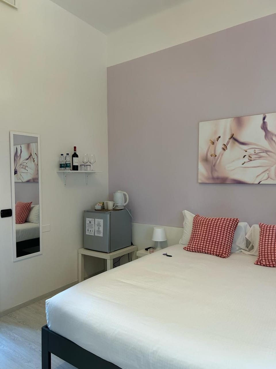 Violet Casa Giulietta House in Desenzano del Garda