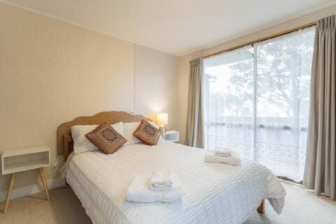 Joe & Mary's Cosy homestay room Vacation rental in Auckland