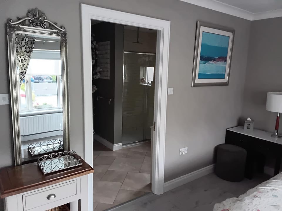 Robins Nest Apartment in Drogheda