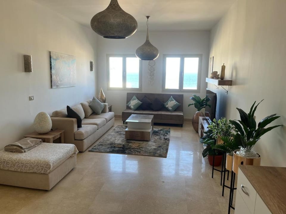 Seaview Apartment in Azzurra Sahl Hasheesh 2 bedrooms Apartment in Hurghada