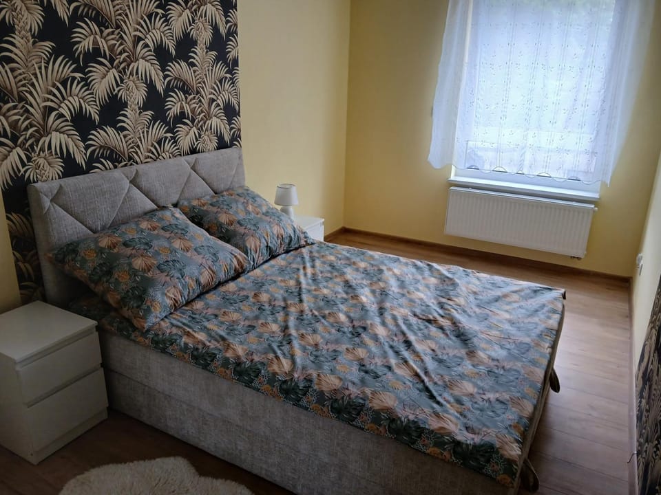 Kolejowa City Apartment in Lower Silesian Voivodeship