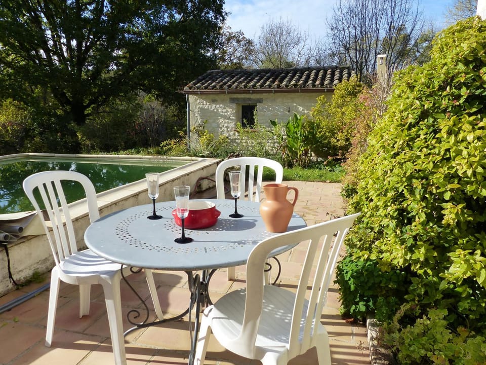 Gîte de charme piscine House in Occitanie