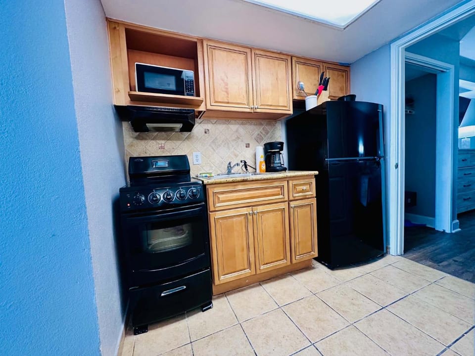 Updated Oceanfront Pools & More S129 House in Myrtle Beach